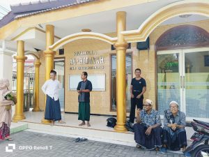 MUSHOLLA,MASJID,MAKMUR,JAMAAH,TAKMIR,SHALAT,MAJELIS TA&#039;LIM,HADRAH,ZIKIR